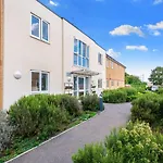 London Heathrow Living Serviced Apartments By Ferndale