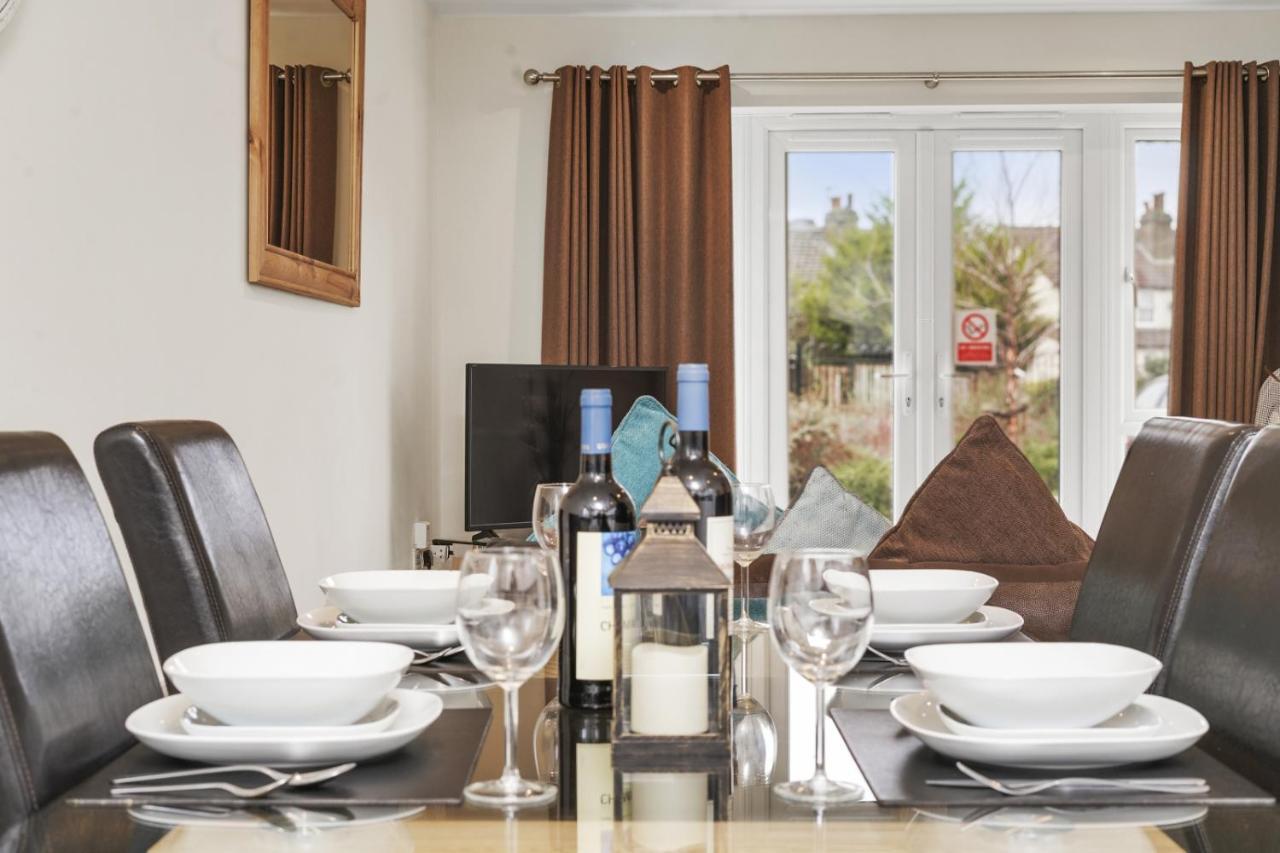 London Heathrow Living Serviced By Ferndale Apartment Stanwell