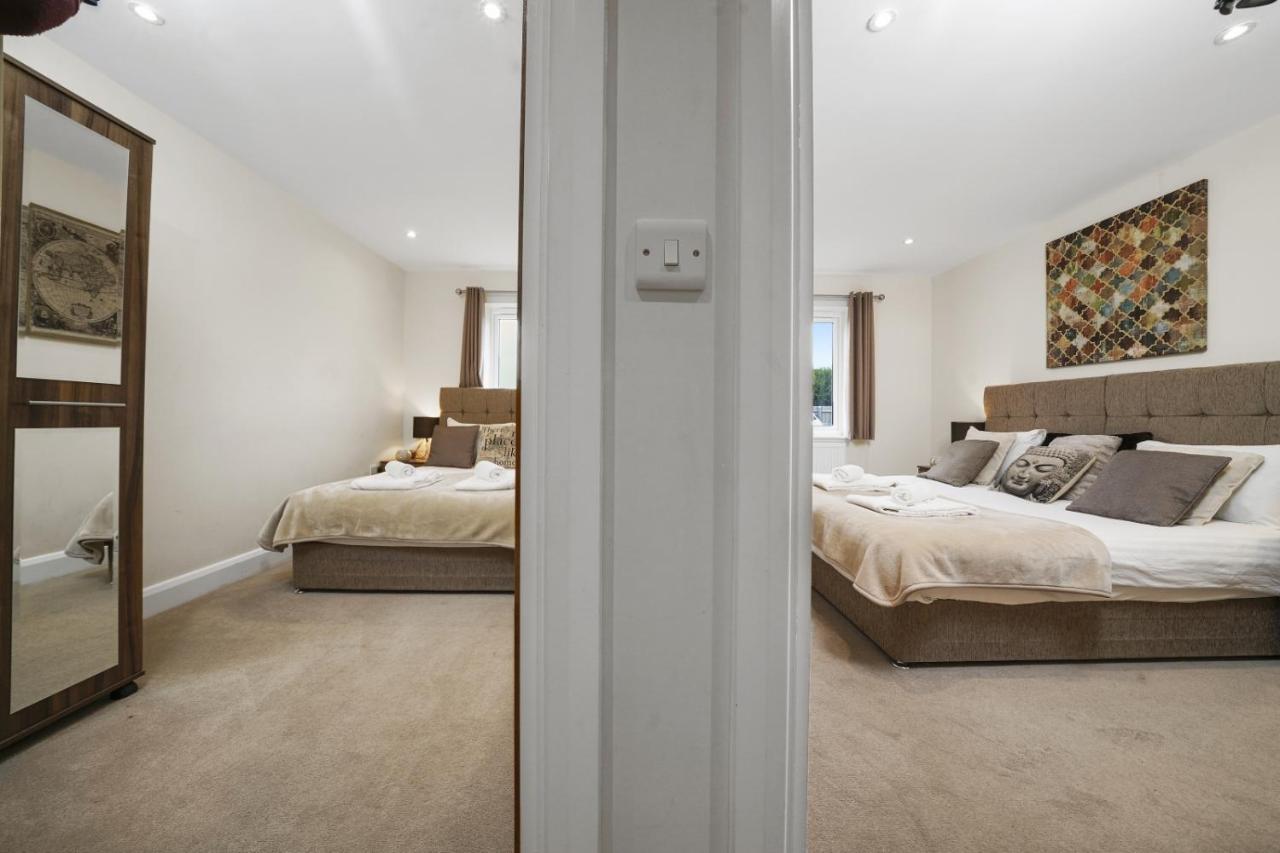 London Heathrow Living Serviced By Ferndale Apartment